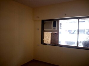 Room in 1 BHK Apartment at Bhoomi Gokul, Goregaon East – for Rent