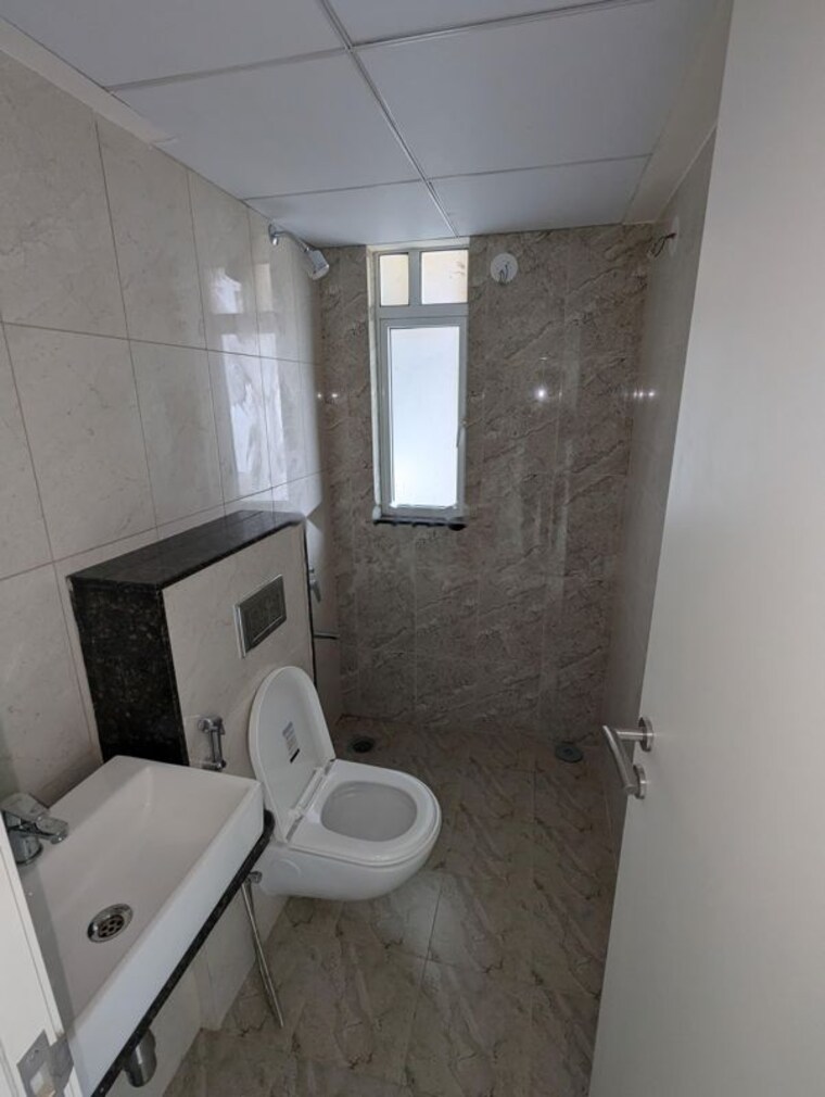 Bathroom, godrej-green-vistas 2 Bedroom 833 Sq.Ft. Apartment In Mahalunge Pune 10401244