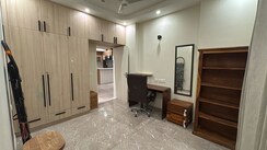 2 BHK Apartment For Rent in Pivotal Devaan