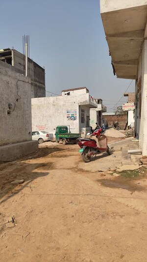   Plot at Maruti Kunj – for Sale