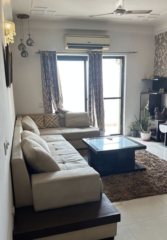 3 BHK + Servant Room Apartment For Rent in BPTP Freedom Park Life