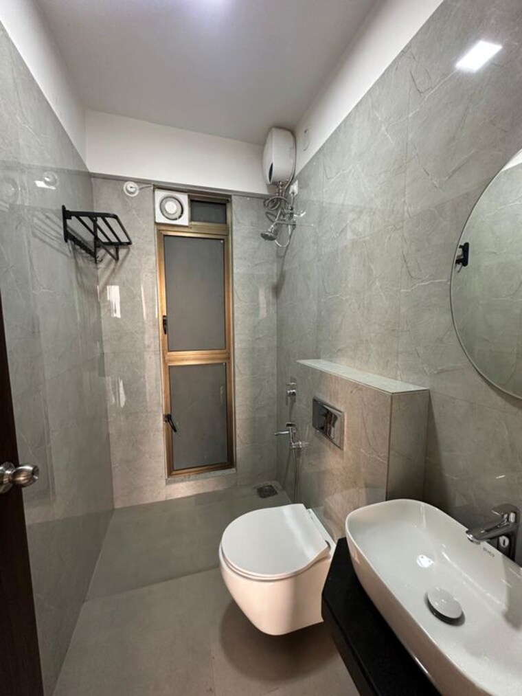 Bathroom, subhash nagar 2 Bedroom 670 Sq.Ft. Apartment In Subhash Nagar Thane 10291647