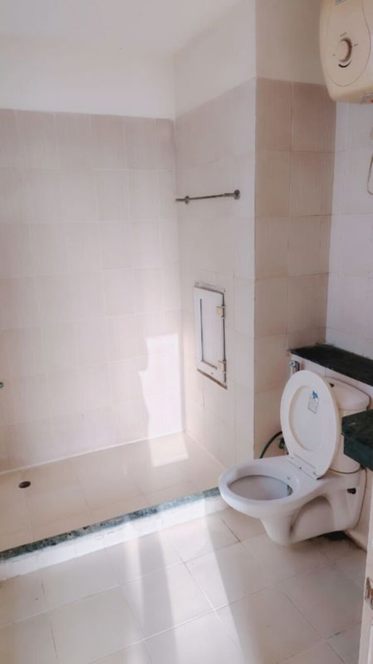 Bathroom, adore-samriddhi 3 Bedroom 645 Sq.Ft. Apartment In Sector 89 Faridabad 10401311