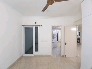 Room in 3 BHK Apartment at Galaxy North Avenue, Gaur City 1 – for Sale
