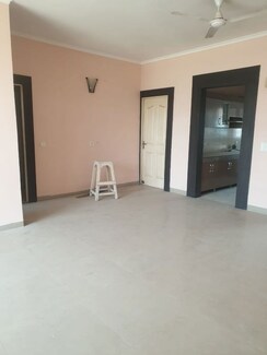 3 BHK + Pooja Room Builder Floor For Rent in Rps Palms