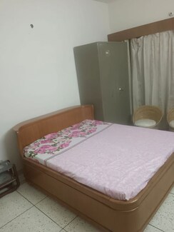 2 BHK + Pooja Room Independent House For Rent in Sector 11