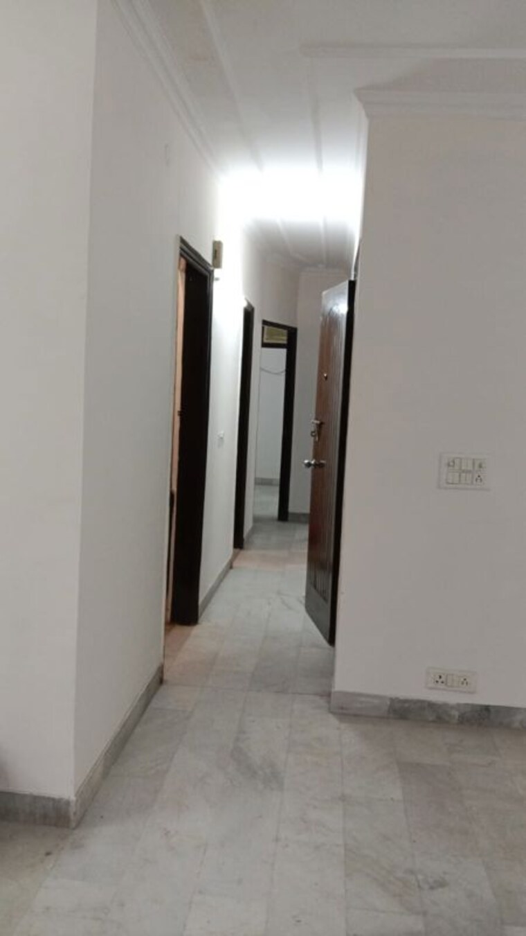 undefined, sector 57 2 Bedroom 190 Sq.Yd. Builder Floor In Sector 57 Gurgaon 10401493