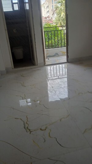 Bathroom in 3 BHK Apartment at Das Villa, New Garia – for Sale