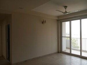 Room in 3 BHK Apartment at Emaar The Palm Drive-The Sky Terraces, Sector 66 – for Sale