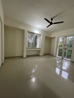 2 BHK Apartment For Rent in Dream Metropark County