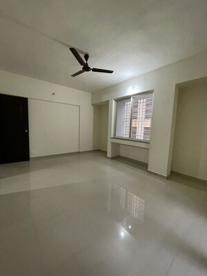Room in 2 BHK Apartment at Dream Metropark County, Balewadi – for Rent