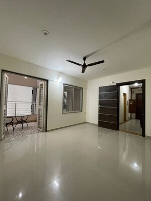 Room in 3 BHK Apartment at Regency Astra, Baner – for Rent