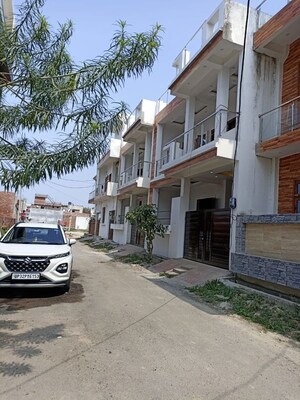  Independent House – Exterior View View at Krishna Nagar - for Sale