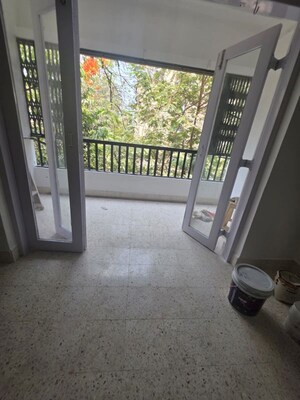 2.5 BHK Apartment For Rent in Prabhat Apartment, Cumbala Hill