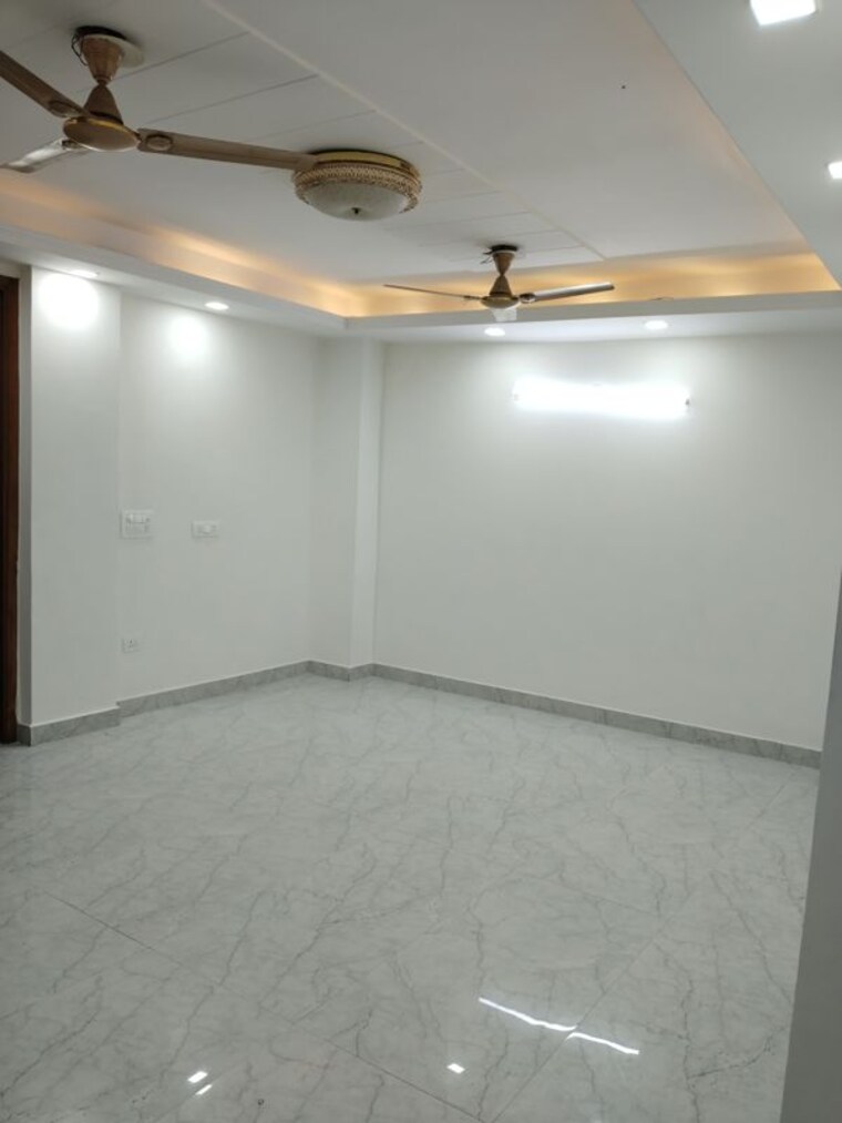 Room, panchsheel vihar 3 Bedroom 1150 Sq.Ft. Apartment In Panchsheel Vihar Delhi 9654417