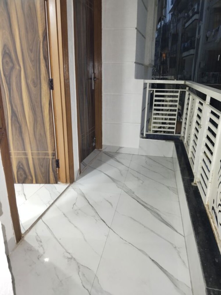 Balcony, panchsheel vihar 3 Bedroom 1150 Sq.Ft. Apartment In Panchsheel Vihar Delhi 9654417