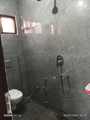 Bathroom in 2 BHK Builder Floor at Rohini Sector 25 – for Rent