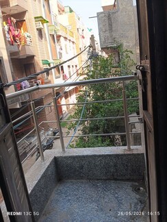 2 BHK Builder Floor For Rent in Rohini Sector 25