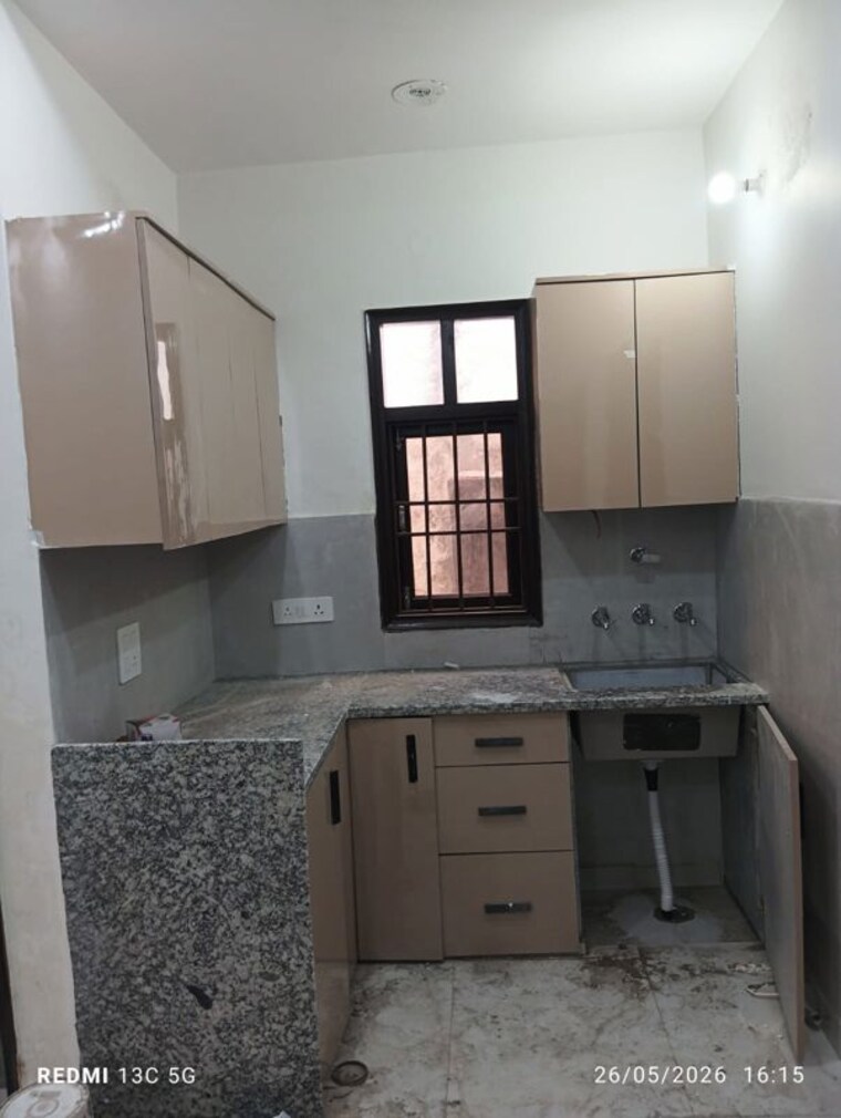 Kitchen, rohini sector 25 2 Bedroom 450 Sq.Ft. Builder Floor In Rohini Sector 25 Delhi 10401687