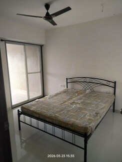 2 BHK Apartment For Rent in VTP Solitaire