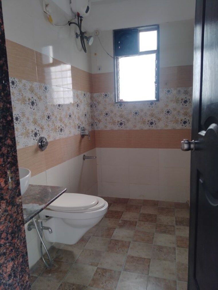 Bathroom, teerth-towers 2 Bedroom 850 Sq.Ft. Apartment In Baner Pune 10401698