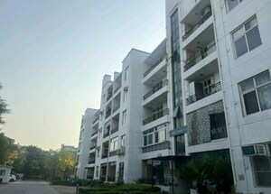 1 BHK Apartment For Rent in Omaxe Palm Greens, Mu Greater Noida