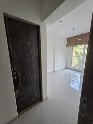 Bedroom in 3 BHK Apartment at Bhakti Bhavan Chembur, Chembur – for Rent