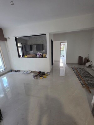 Living Room in 3 BHK Apartment at Bhakti Bhavan Chembur, Chembur – for Rent