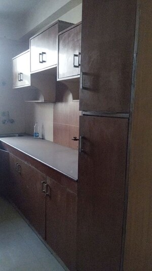 Balcony in 3 BHK Builder Floor at Ansal Plaza Gurgaon, Palam Vihar – for Rent