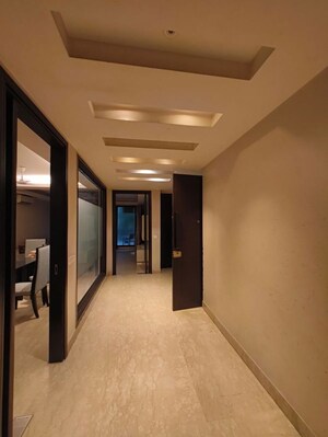 Room in 4 BHK Builder Floor at Hemkunt Colony – for Rent