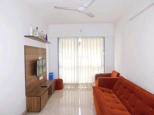 1.5 BHK Apartment For Rent in Bhoomi Green CHS, Borivali East