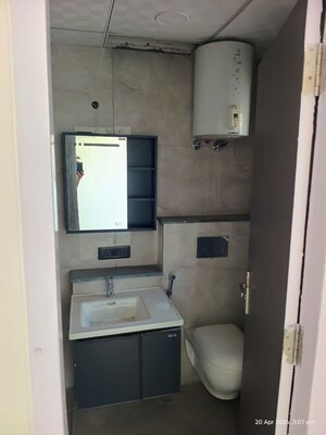 Bathroom in 3.5 BHK Apartment at Jaypee Green Kosmos Phase II, Sector 134 – for Rent
