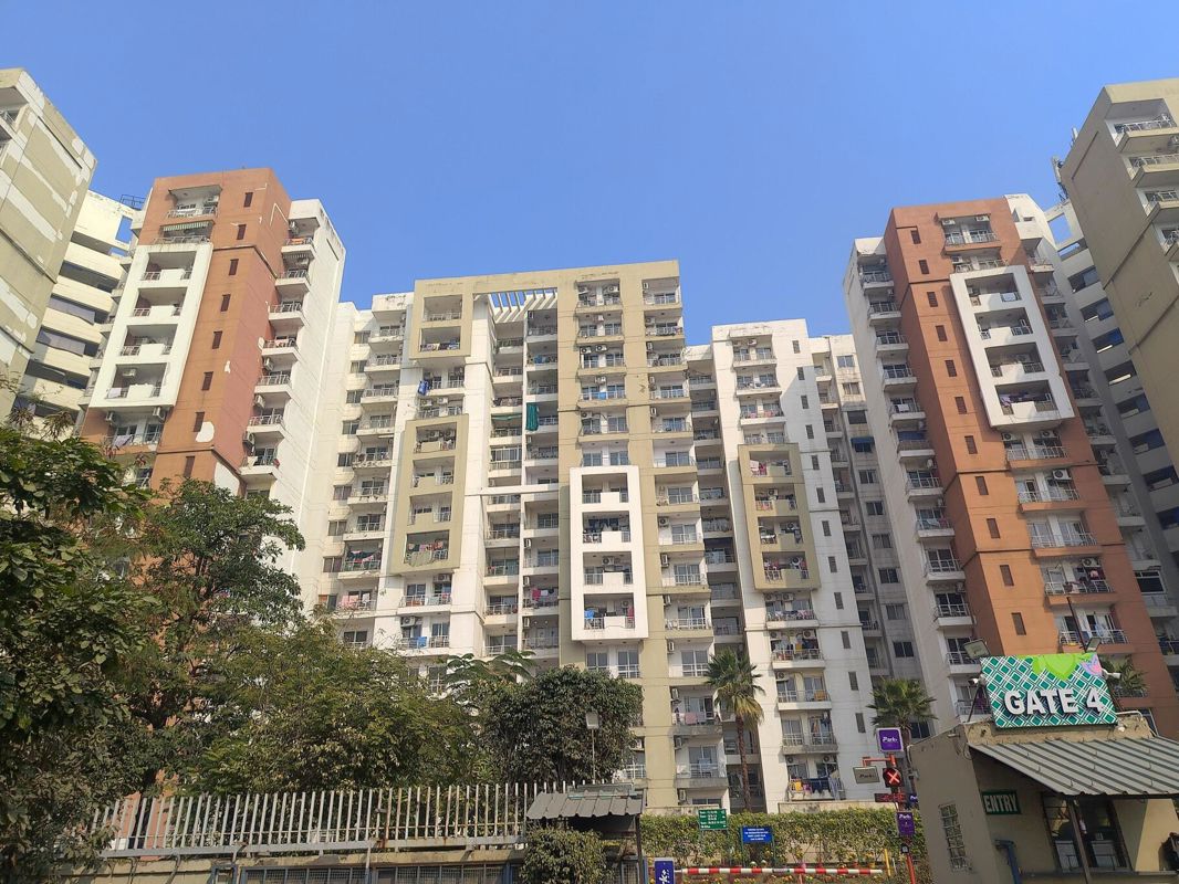 3 BHK + Extra Room 1528 Sq.Ft. Apartment in 3C Lotus Panache
