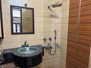 Bathroom in 3 BHK Builder Floor at Ansal Plaza Sector-23, Sector 23 – for Rent