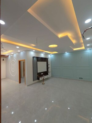 Living Room in 3 BHK Builder Floor at Sector 10a – for Rent