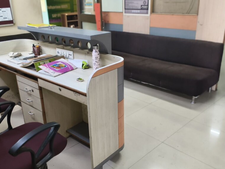 Kitchen, sayajigunj Commercial Office Space 1500 Sq.Ft. In Sayajigunj Vadodara 10401992