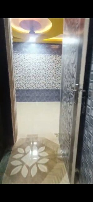 Bathroom in 1 BHK Apartment at Badlapur West – for Rent