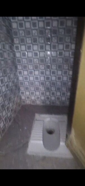Bathroom in 1 BHK Apartment at Badlapur West – for Rent