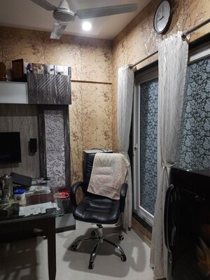 Living Room in 2 BHK Apartment at Amanora Park Town, Hadapsar – for Rent