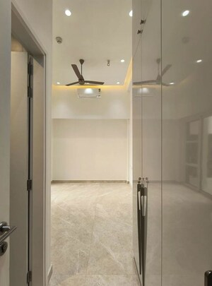 Bathroom in 3 BHK Apartment at Indiabulls Sky Forest, Lower Parel – for Sale