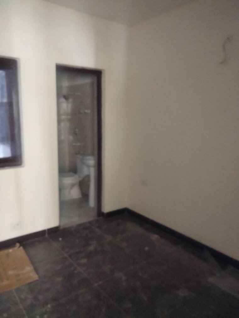 Room, wave-floors 2 Bedroom 940 Sq.Ft. Builder Floor In Mahurali Ghaziabad 10402033