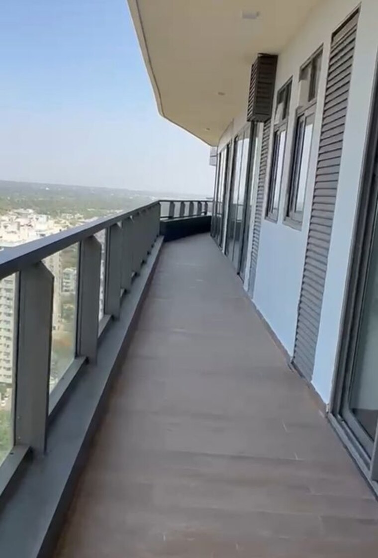 Balcony, paras-quartier-the-iconic-tower 4 Bedroom 6000 Sq.Ft. Apartment In Gwal Pahari Gurgaon 10402031