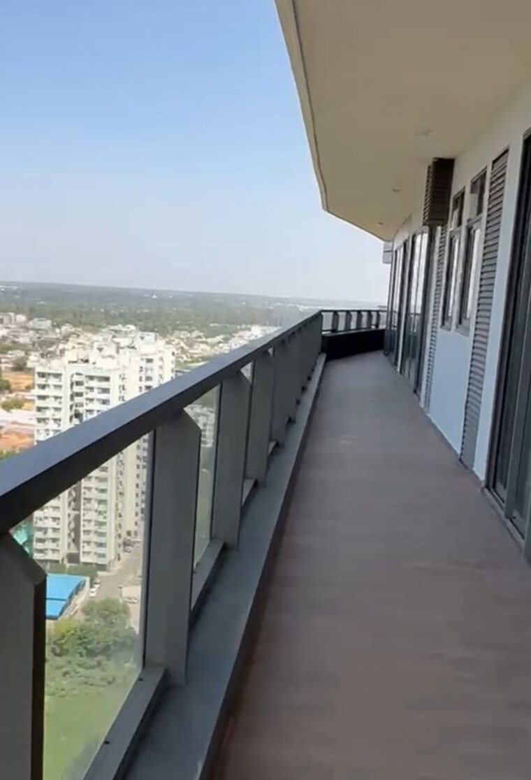 Balcony, paras-quartier-the-iconic-tower 4 Bedroom 6000 Sq.Ft. Apartment In Gwal Pahari Gurgaon 10402031