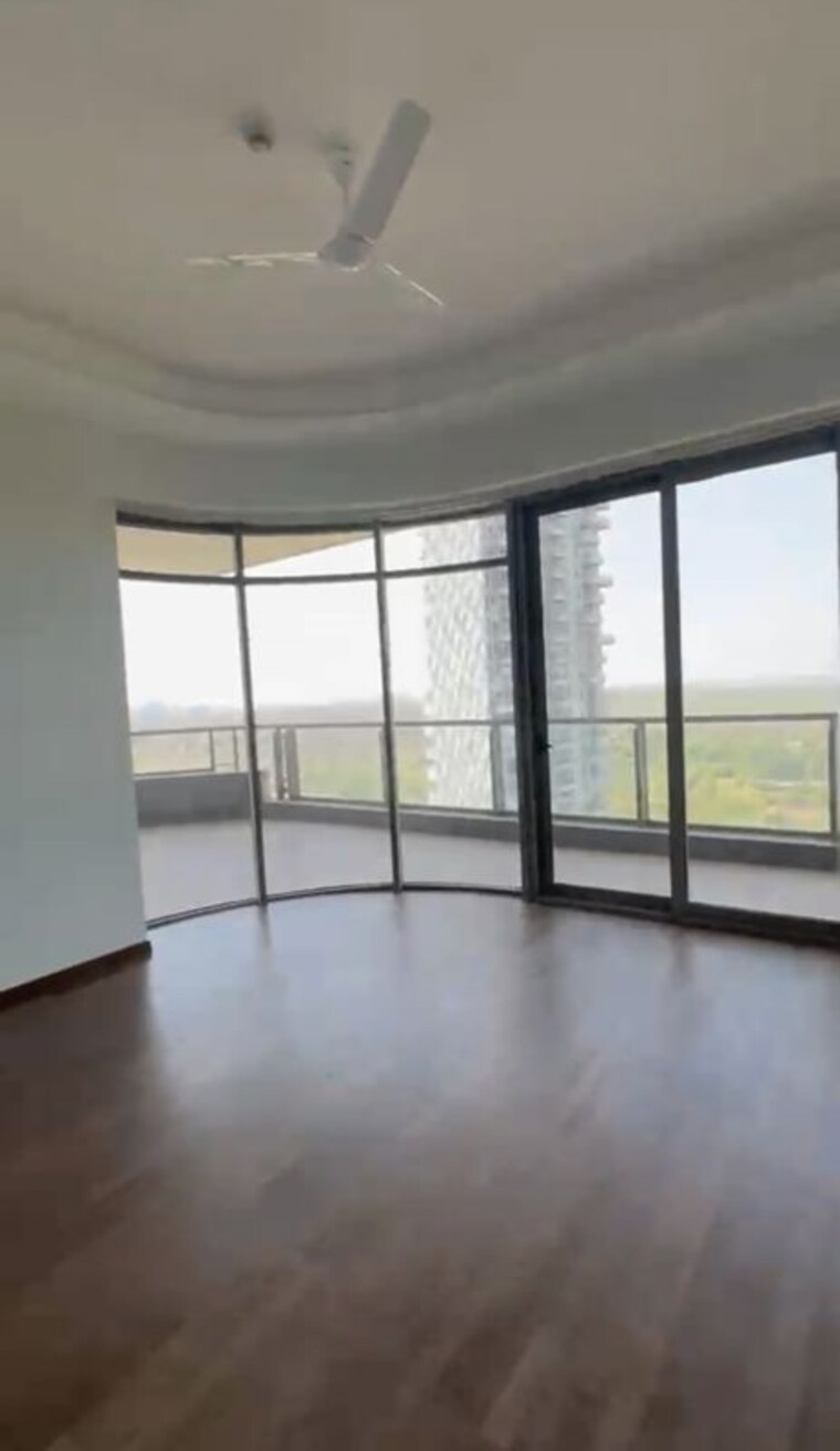 Room, paras-quartier-the-iconic-tower 4 Bedroom 6000 Sq.Ft. Apartment In Gwal Pahari Gurgaon 10402031