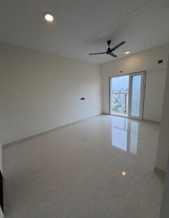 3 BHK + Pooja Room,Study Room Apartment For Rent in Chandak 34 Park Estate