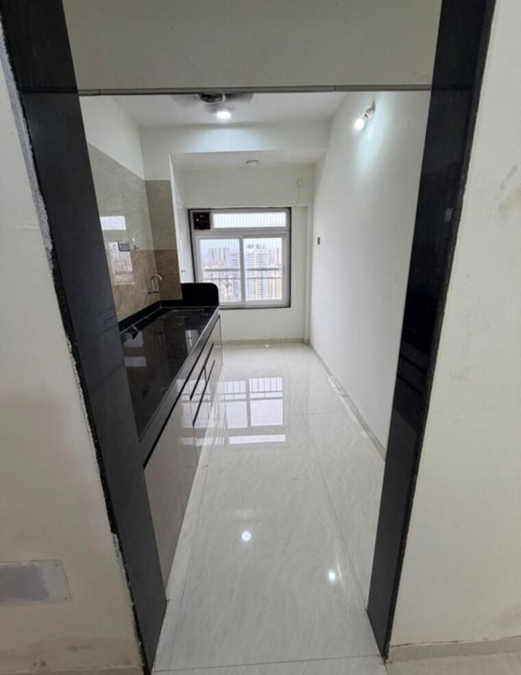 Kitchen, chandak-34-park-estate 3 Bedroom 1100 Sq.Ft. Apartment In Goregaon West Mumbai 10402061