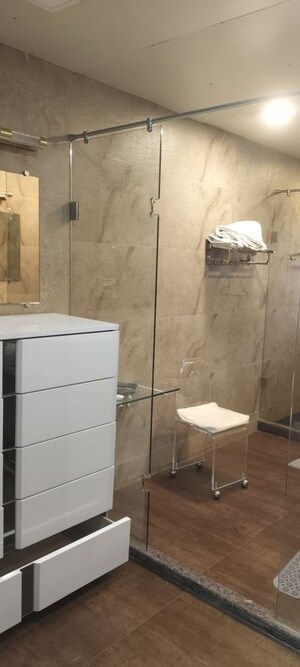 Bathroom in 4 BHK Apartment at K Raheja Raheja Classique, Andheri West – for Rent