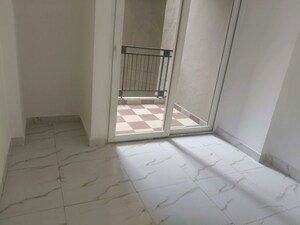 Room in 3 BHK Apartment at Casa Woodstock, Sector 16c Greater Noida – for Sale