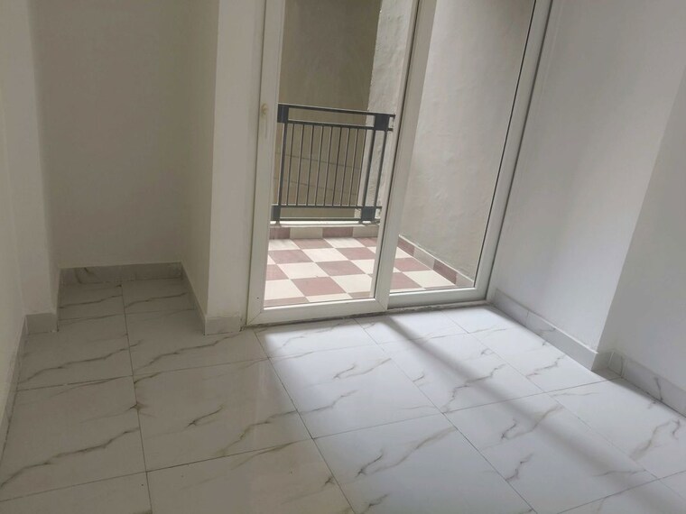 Room, casa-woodstock 3 Bedroom 1333 Sq.Ft. Apartment In Sector 16c Greater Noida Greater Noida 10402085