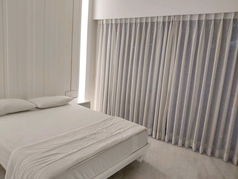 Bedroom, lodha-world-crest 3 Bedroom 2230 Sq.Ft. Apartment In Worli Mumbai 10402091
